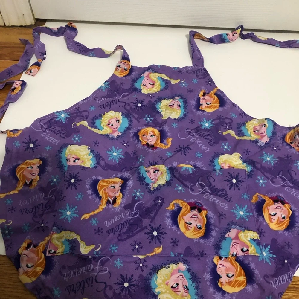 Handmade frozen Anna Elsa apron &‎ Pink Kids' Apron & hat Set cooking baking fun